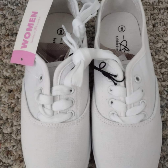 bobbie brooks ladies shoes